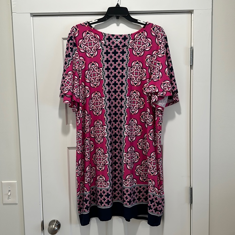 Kim Rogers short sleeve print dress. Size 3X. No tags, never worn.